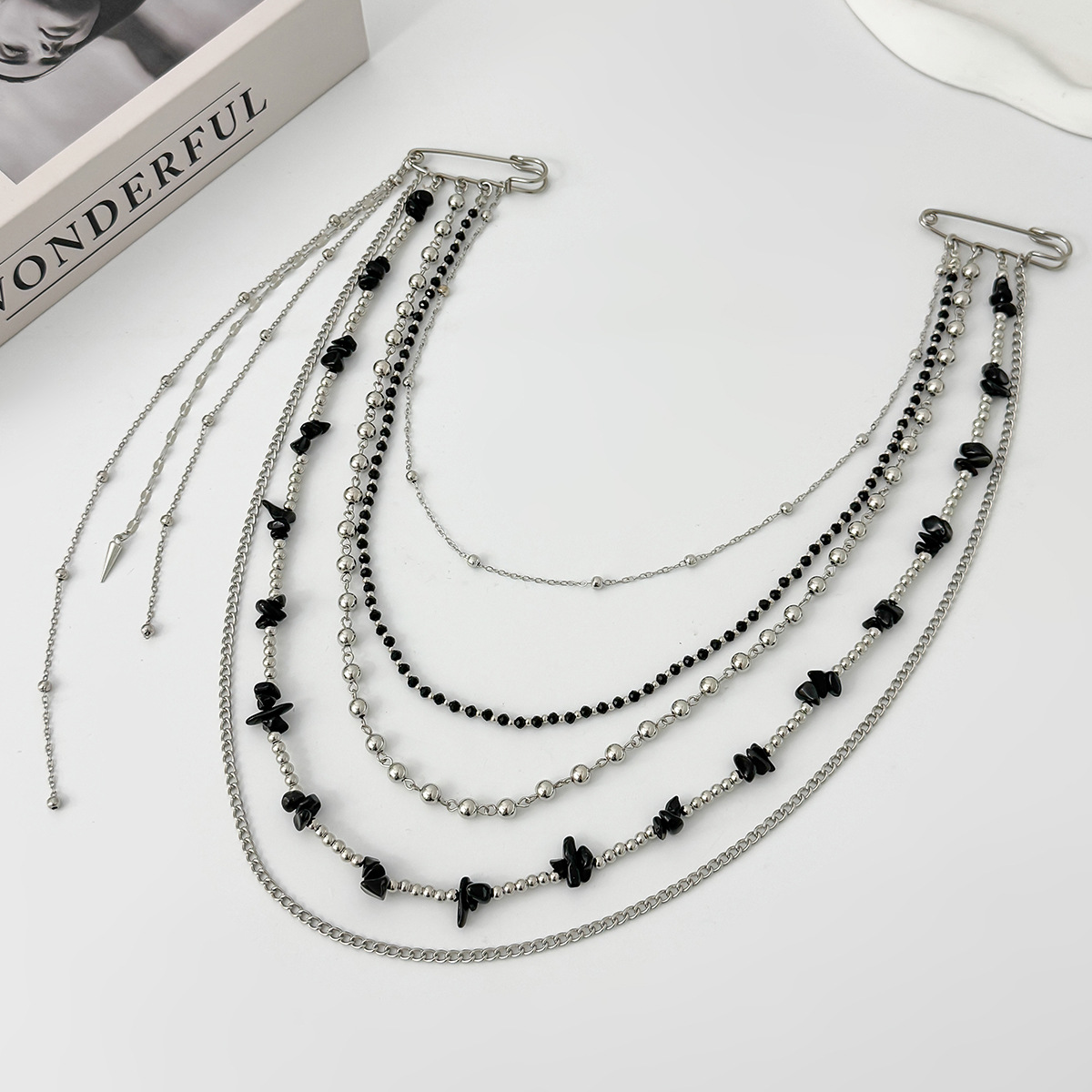 Punk Hip Hop Long Crystal Broo - Women Accessories Jewelry recension och pris