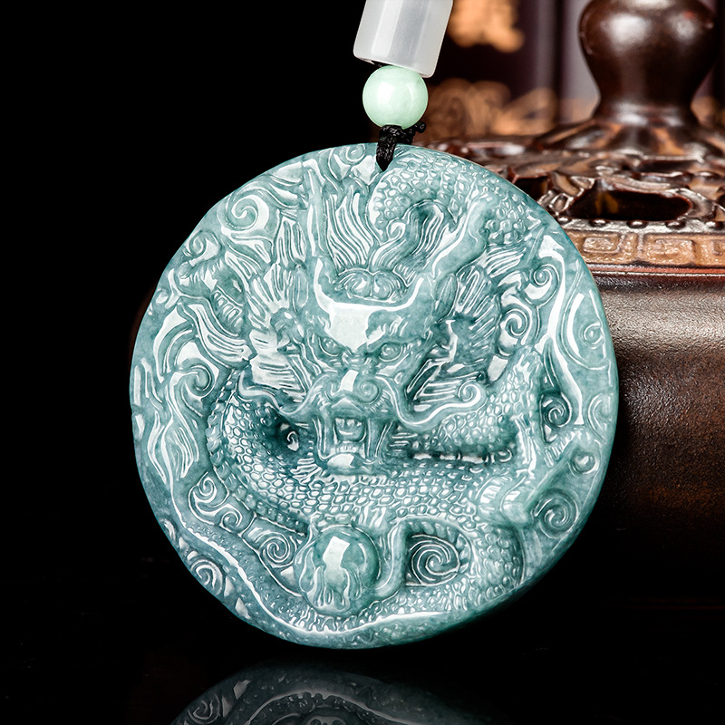 Burmese Jadeite Dragon Pendant - Women Accessories Jewelry recension och pris
