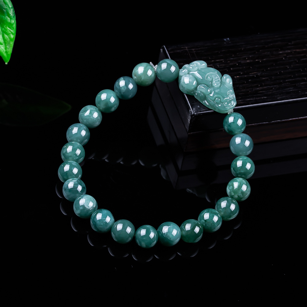 Natural Burmese Jadeite Pixiu  - Women Accessories Jewelry recension och pris