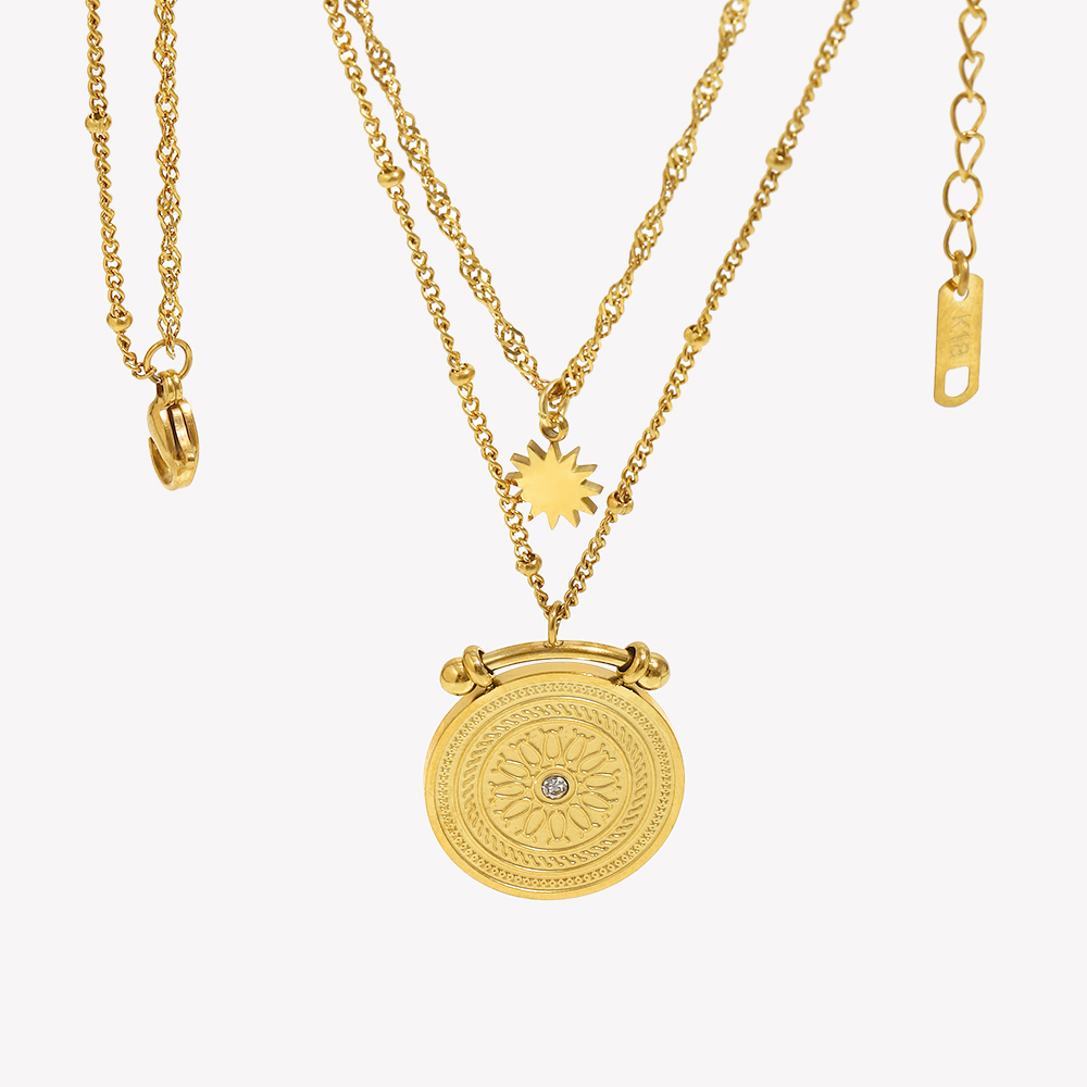 E.B.belle Center of the Univer - Coin Necklace Delicate recension och pris