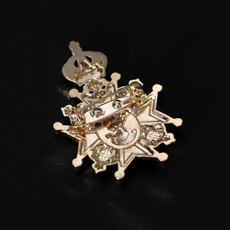 Wholesale of New Popular Metal - Brooch Pin Gold recension och pris