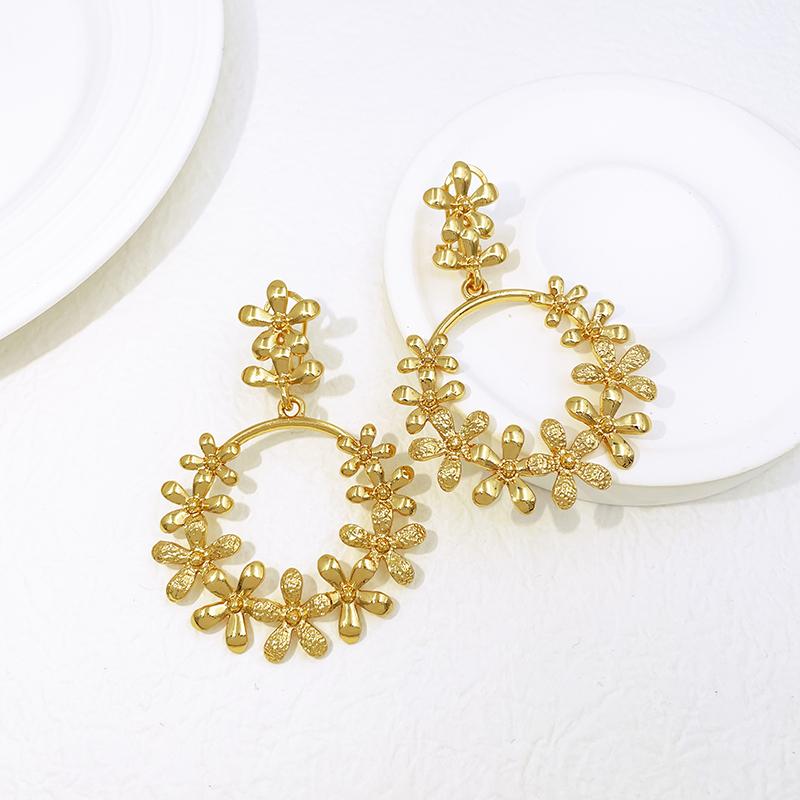 Women Big Drop Earrings 18K Go - Women'S Accessories Trends 2026 recension och pris