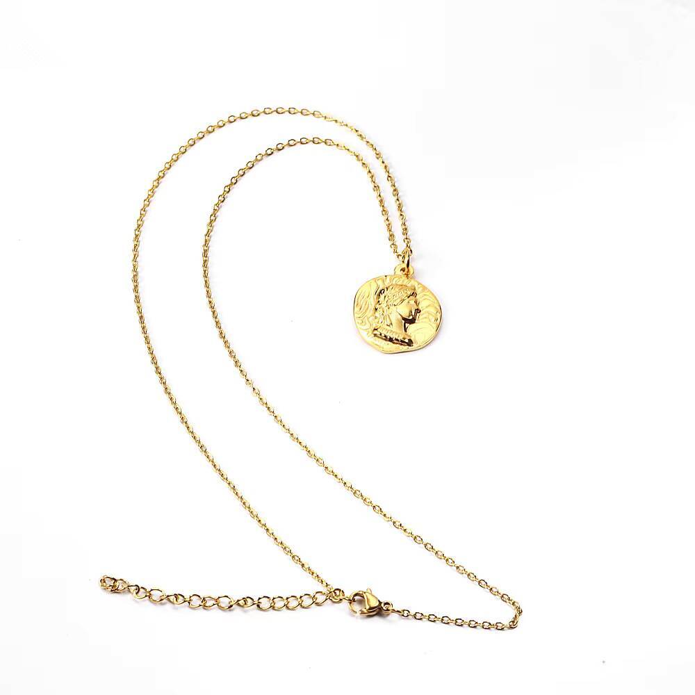Stainless Steel Gold Plated Qu - Coin Necklace Delicate recension och pris