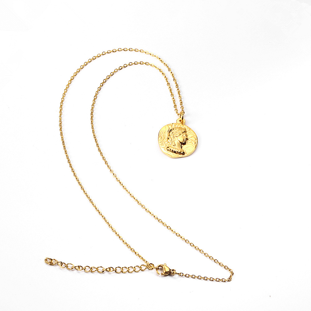 Gold Plated Queen Elizabeth Po - Coin Necklace Delicate recension och pris