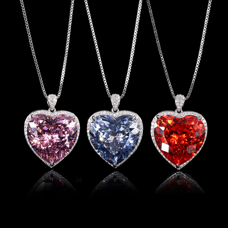 Shiny Cut Heart Pendant Neckla - Women Accessories In Wholesale recension och pris