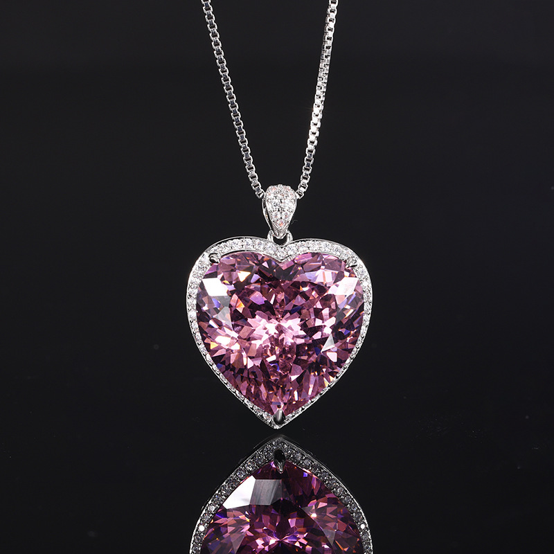 Shiny Cut Heart Pendant Neckla - Women Accessories In Wholesale recension och pris