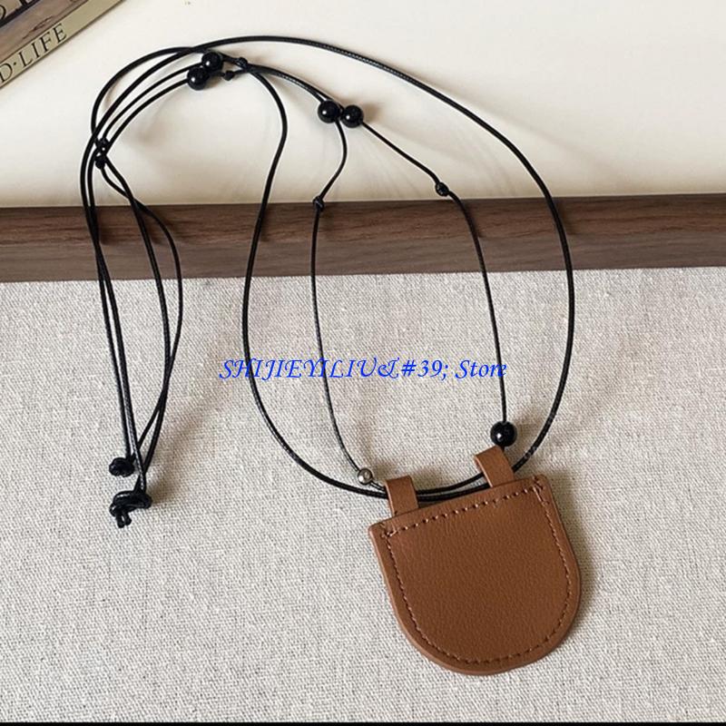 E21F Unique Designs Necklace C - Women Accessories Shop Design recension och pris